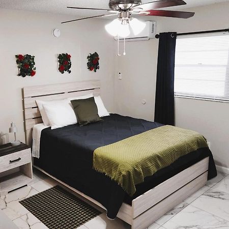 Adorable Mini Suite In טאמפה מראה חיצוני תמונה