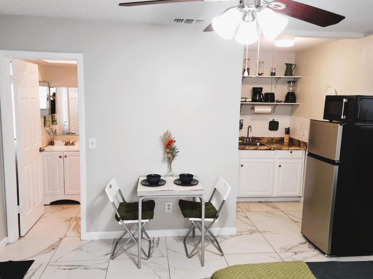 Adorable Mini Suite In טאמפה מראה חיצוני תמונה